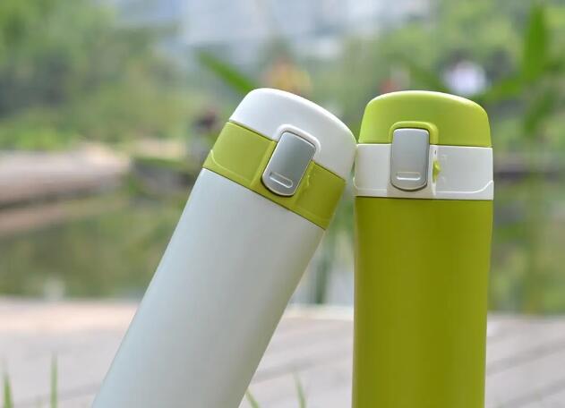 保溫杯品牌：品牌效應(yīng)會(huì)給生產(chǎn)廠家?guī)?lái)高額的利潤(rùn)