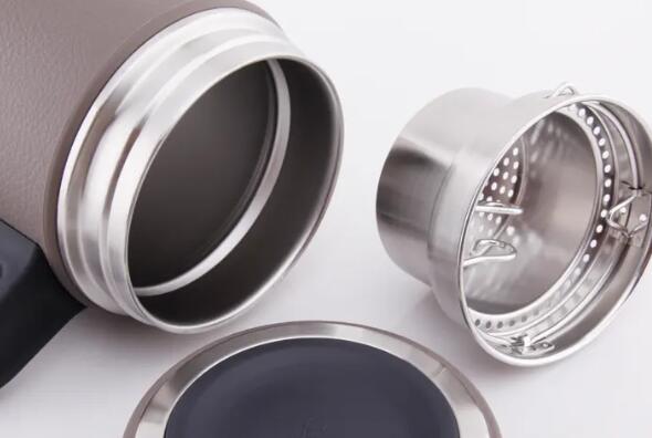 保溫杯不銹鋼杯選購(gòu)技巧與保養(yǎng)方法