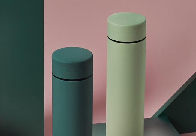 清洗真空不銹鋼保溫杯注意事項(xiàng)