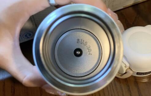 304不銹鋼保溫杯與201不銹鋼的區別